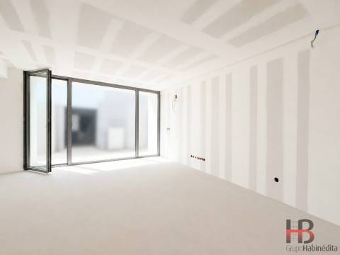 Apartamento T1 Venda em Ramalde,Porto