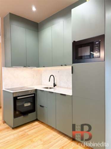 Antas 230 | Apartamento Duplex Mobilado e Equipado nas Antas, Porto