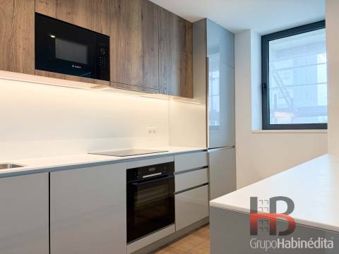 Apartamento T2 DUPLEX Venda em Matosinhos e Leça da Palmeira,Matosinhos