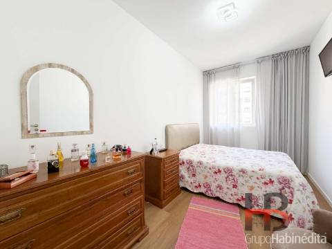 Apartamento T3 Venda em Matosinhos e Leça da Palmeira,Matosinhos
