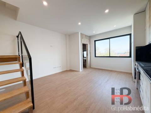 Apartamento T3 DUPLEX Venda em Campanhã,Porto