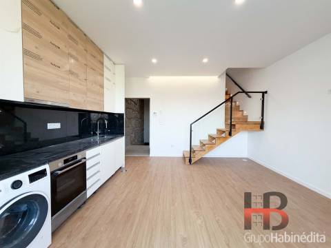 Apartamento T3 DUPLEX Venda em Campanhã,Porto