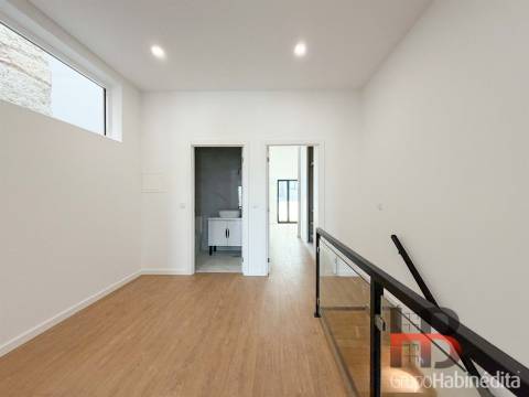 Apartamento T3 DUPLEX Venda em Campanhã,Porto
