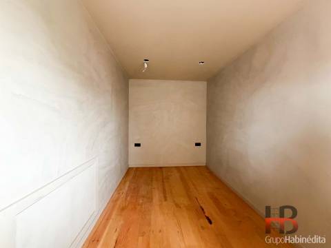 Apartamento T0 Venda em Bonfim,Porto