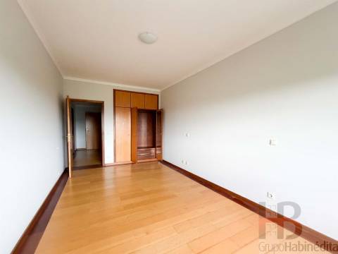 Apartamento T2 Venda em Pedroso e Seixezelo,Vila Nova de Gaia