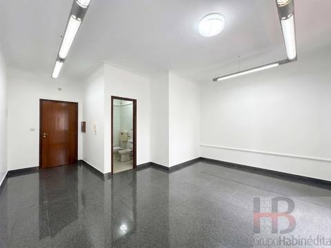 Escritório  Arrendamento em Custóias, Leça do Balio e Guifões,Matosinhos