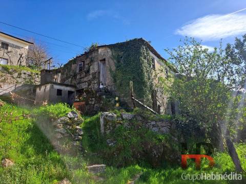 Moradia para Restaurar T2 Venda em Santa Marinha do Zêzere,Baião