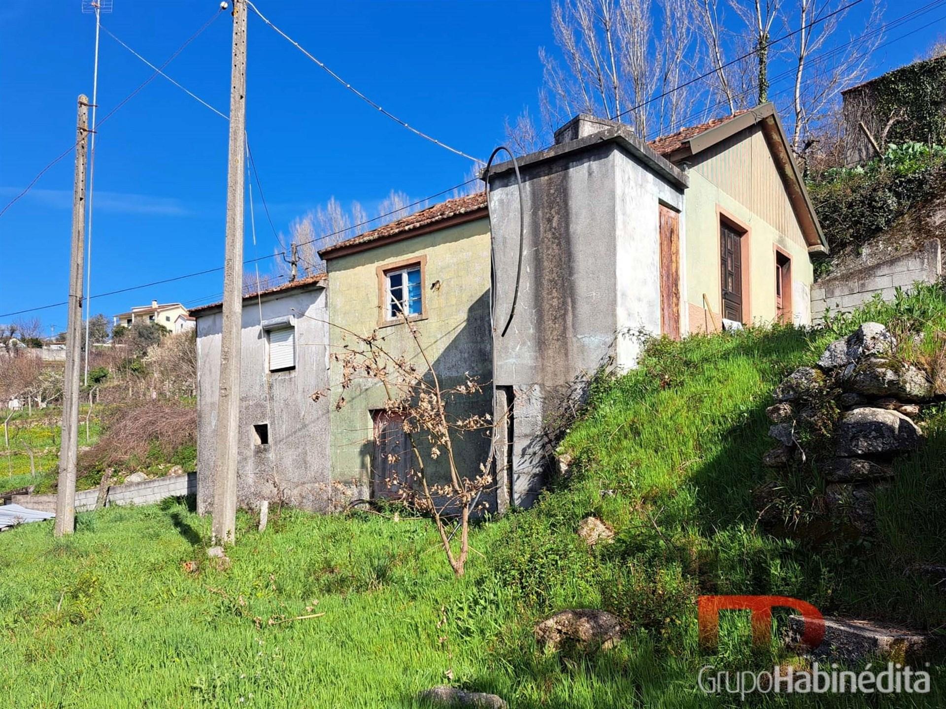 Moradia para Restaurar T2 Venda em Santa Marinha do Zêzere,Baião