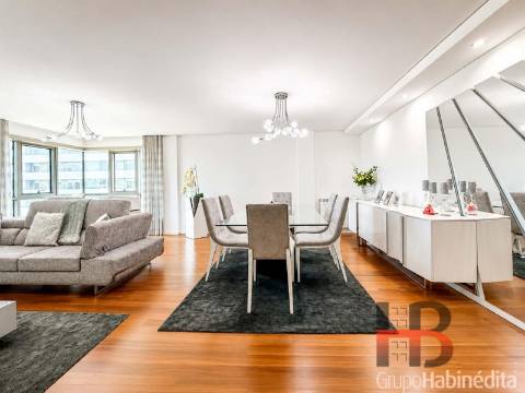 Apartamento T3 Venda em Ramalde,Porto