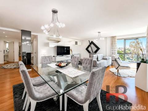Apartamento T3 Venda em Ramalde,Porto