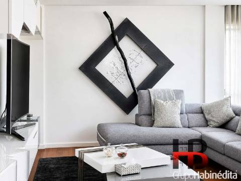 Apartamento T3 Venda em Ramalde,Porto