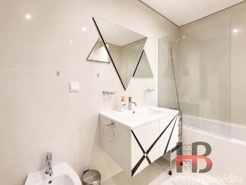 Apartamento T3 Venda em Ramalde,Porto