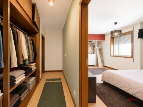 Penthouse T3 com Terraço e Box Dupla | Leça do Balio