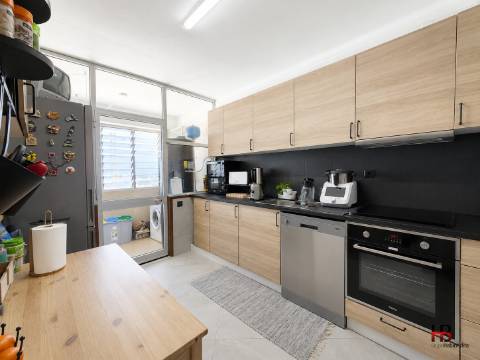 Penthouse T3 com Terraço e Box Dupla | Leça do Balio
