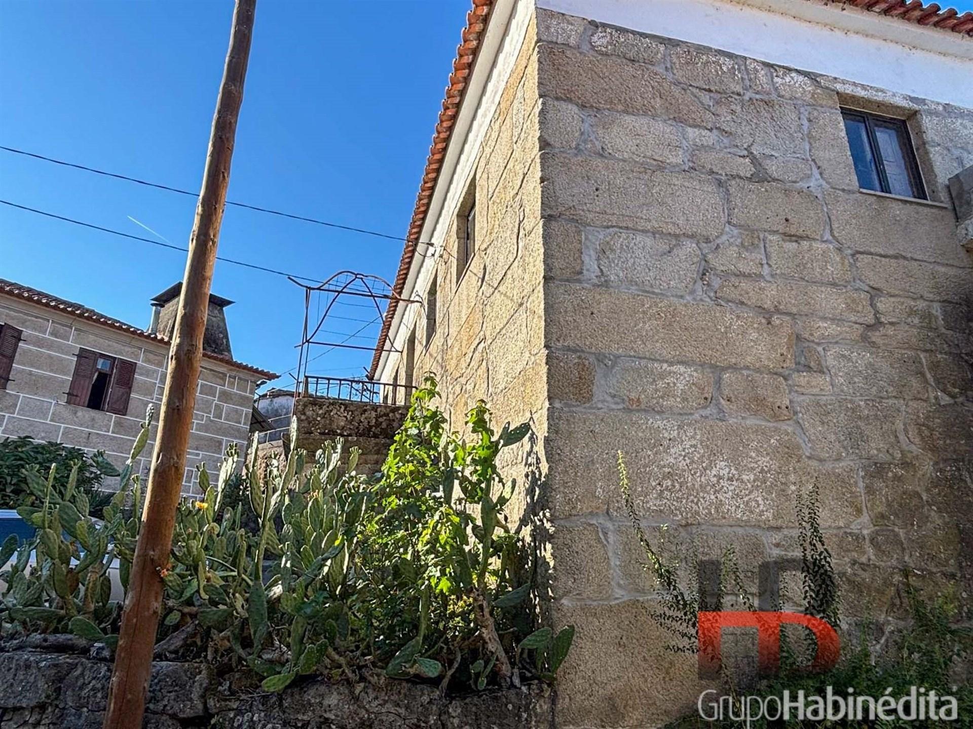 Moradia Isolada T3 Venda em Carvalhais e Candal,São Pedro do Sul