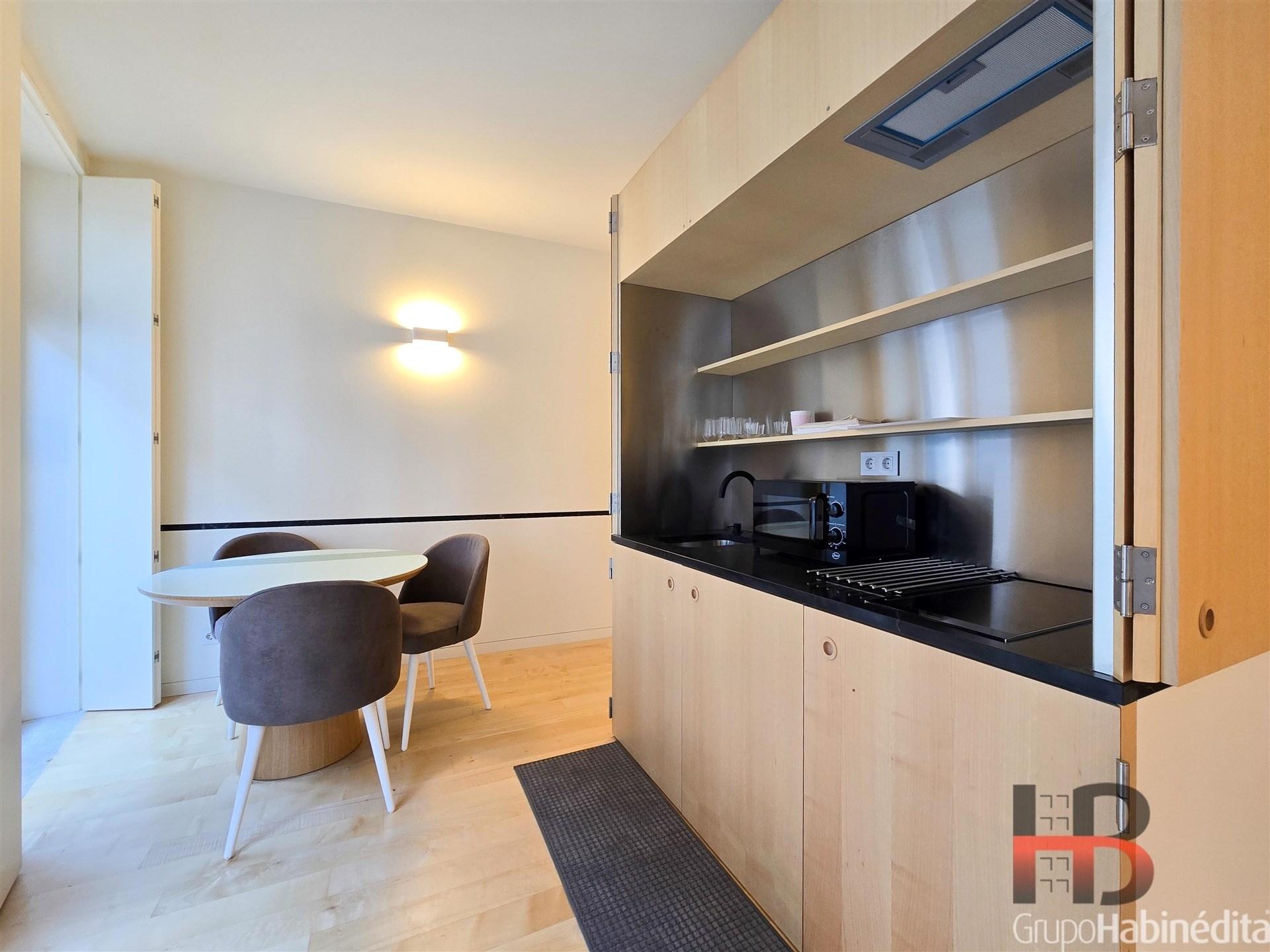 Apartamento T0 Arrendamento em Cedofeita, Santo Ildefonso, Sé, Miragaia, S
<!DOCTYPE html>
<html lang=