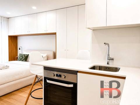Apartamento T0 Venda em Cedofeita, Santo Ildefonso, Sé, Miragaia, São Nicolau e Vitória,Porto