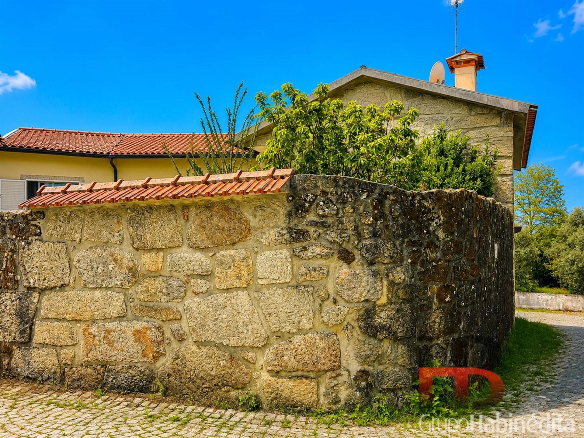 Moradia Isolada T4 Venda em Cambra e Carvalhal de Vermilhas,Vouzela