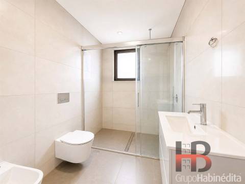 Apartamento T3 Venda em Cedofeita, Santo Ildefonso, Sé, Miragaia, São Nicolau e Vitória,Porto