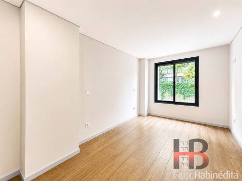 Apartamento T3 Venda em Cedofeita, Santo Ildefonso, Sé, Miragaia, São Nicolau e Vitória,Porto