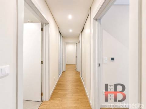 Apartamento T3 Venda em Cedofeita, Santo Ildefonso, Sé, Miragaia, São Nicolau e Vitória,Porto