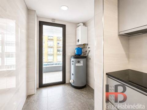 Apartamento T3 Venda em Cedofeita, Santo Ildefonso, Sé, Miragaia, São Nicolau e Vitória,Porto