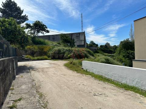 Terreno para construção com 6.652 m2 em São Miguel, Vizela