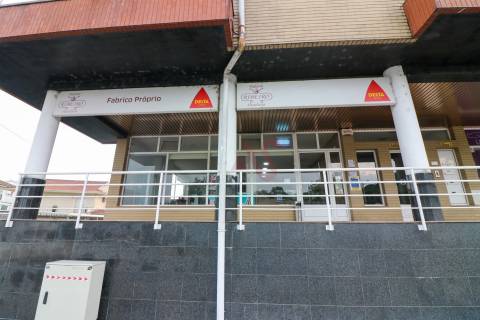 Trespasse de estabelecimento comercial com 197 m2 em Lagoas, Santo Adrião de Vizela