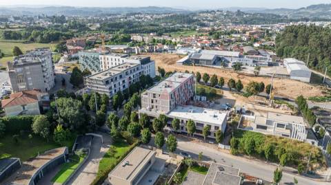 Loja com 209 m2 no Empreendimento