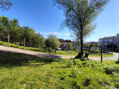 Terreno para construção com 5.361,77m2 em Santa Eulália, Vizela