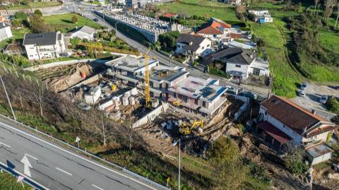 Moradia T3 de Gaveto em construção em Antime, Fafe