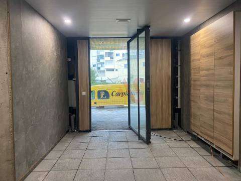 Apartamento T2 no Centro de Freamunde, Paços de Ferreira