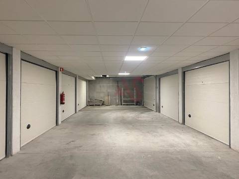 Apartamento T2 no Centro de Freamunde, Paços de Ferreira