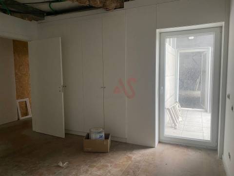 Apartamento T2 no Centro de Freamunde, Paços de Ferreira