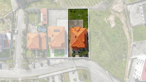 Moradia T4 em Recezinhos (S. Mamede), Penafiel
