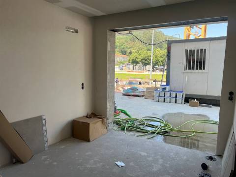 Apartamento T3 de Luxo no Condomínio Fechado Baltar Villas em Baltar, Paredes