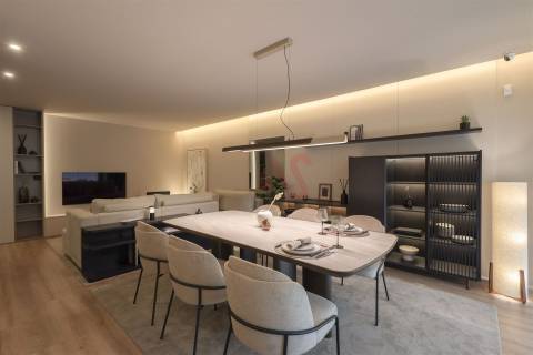 Apartamento T3 Novo no Empreedimento Vess Living na Costa em Guimarães