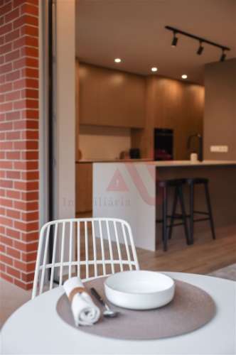 Apartamento T3 Novo no Empreedimento Vess Living na Costa em Guimarães