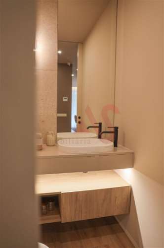 Apartamento T3 Novo no Empreedimento Vess Living na Costa em Guimarães