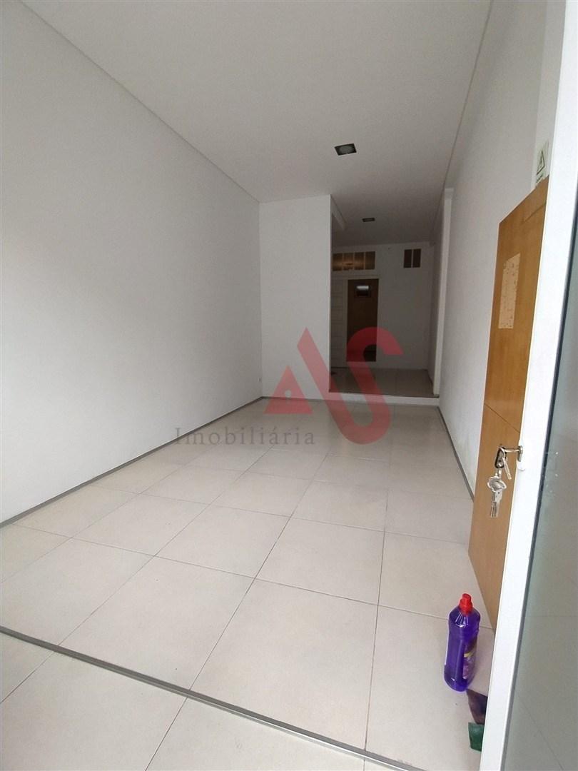 Loja para Arrendamento com 50 m² em Braga (São Vicente)