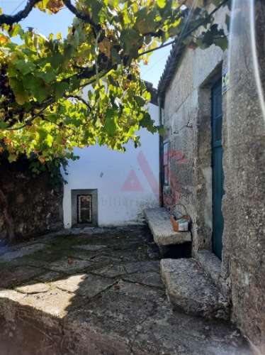 Quinta Histórica do século XIX com 8,4 ha em Roriz – Santo Tirso