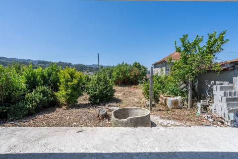 Moradia T2 Térrea com 2 Suites, 1 Master Suite Com Closet,  em Vila Nova do Campo, Santo Tirso