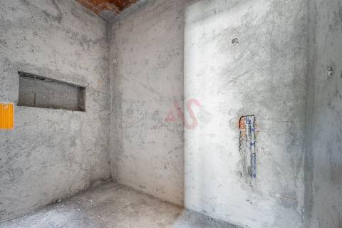 Moradia T2 Térrea com 2 Suites, 1 Master Suite Com Closet,  em Vila Nova do Campo, Santo Tirso