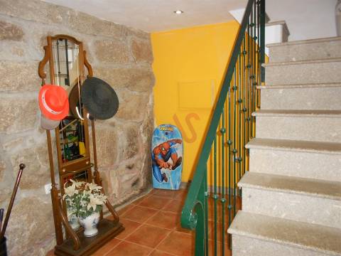 Quinta com Piscina - T4, em Marco de Canaveses