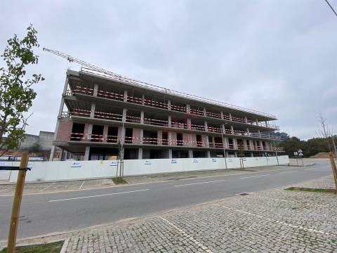 Loja no RC do Empreendimento EDIFÍCIO TNPRAÇA em Lousada
