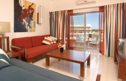 Apartamento T1 inserido no Hotel Balaia Atlântico