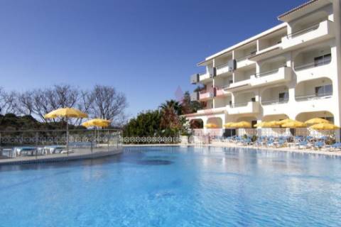 Apartamento T1 de Luxo Totalmente Mobilado inserido no Luna Miramar Club em Albufeira