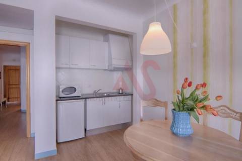 Apartamento T1 de Luxo Totalmente Mobilado inserido no Luna Miramar Club em Albufeira