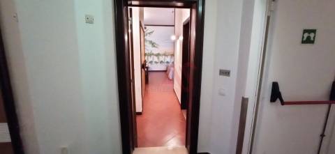 Loja transformada em Estúdio, fisicamente sem janela nem varandas no hotel Paraíso de Albufeira