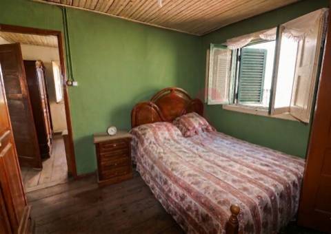 Moradia T4 em São Jorge de Vizela, Felgueiras | 132.000€